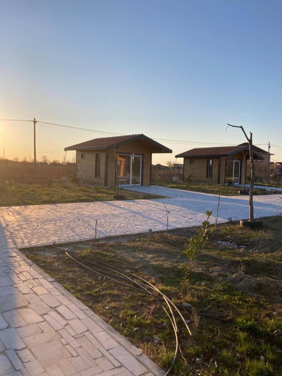 Natyra E Ishullit - Hotel, Ristorant, Camping - Lezhe, Shengjin, Ishull Shengjin Lezhe, Shengjin, Lezhe Ishull-Shëngjini Exteriör bild
